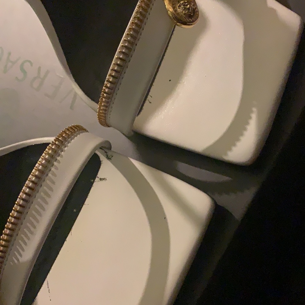 SALE❗️Versace: Safety Pin Heels - Picture 2 of 5